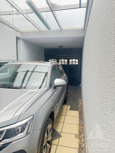 Casa 4 Ambientes Con Piscina En Venta - Quilmes