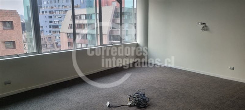 Imagen 17 de 19 de Oficina En Arriendo En Las Condes, Barrio El Golf