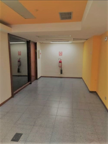 Imagen 8 de 11 de Pc Se Alquila Oficina 400m2 Sabana Grande