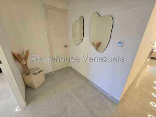 Apartamento ( A Estrenar / Remodelado ) Venta Escampadero Mls - 25-21518