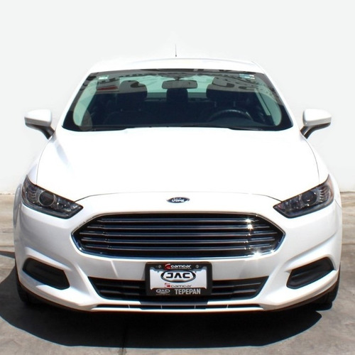 Imagen 2 de 8 de Ford Fusion