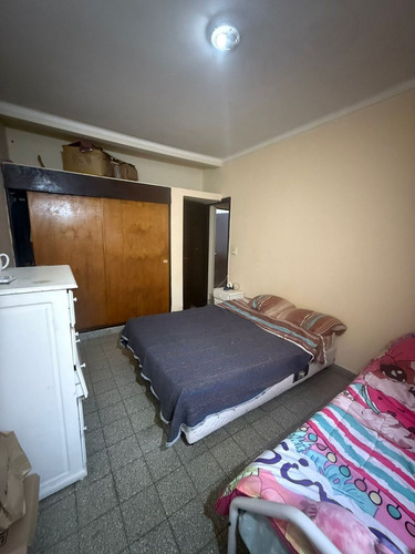 Venta -casa- Amplio Terreno- Villa Loreto