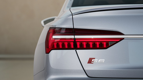 Audi S6 2025 2.9 L 6cil 450hp