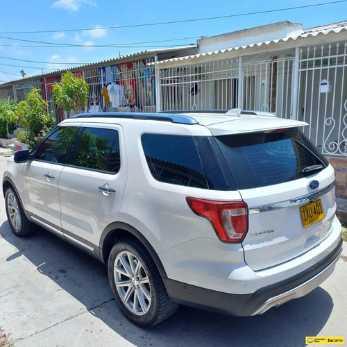 Imagen 3 de 16 de Ford Explorer
