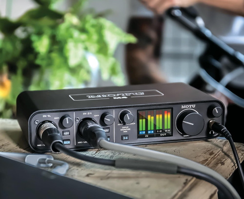 Interfaz De Audio Usb-c Motu M4 4x4