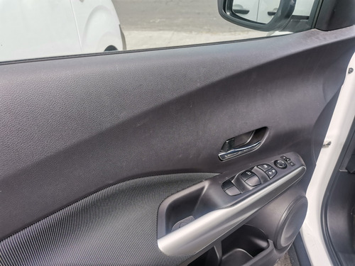 Imagen 13 de 13 de Nissan Kicks Advance Automática 2020