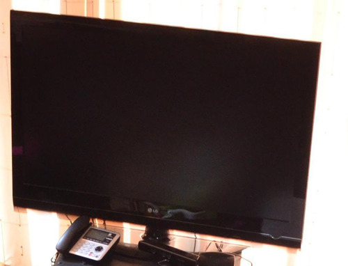 Television Lg Plasma 47 Y Base Detalle P Arreglar Solo Cdmx (Usado)