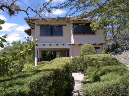 Hermoso Complejo Con 3 Casas, Alberca Y Palapa En Uninajab