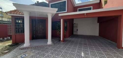 Venta De Casa Villa Mella