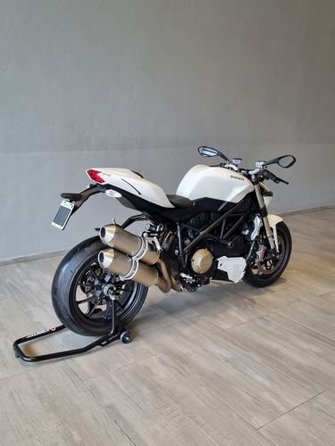 Imagen 2 de 15 de Ducati Streetfighter 1098