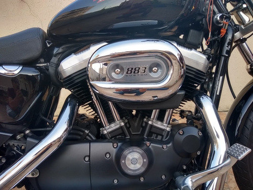 Harley Davidson 883 Custon