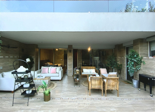 Exclusivo Departamento Dúplex En Venta / La Dehesa Central