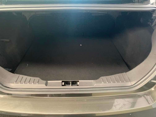 Ford Focus Iii 2.0 Sedan Se Plus Mt 2014
