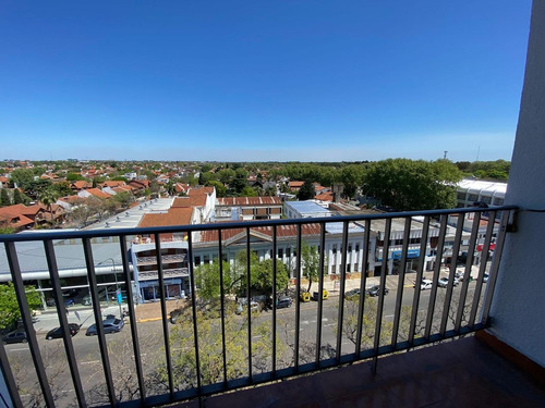 Imagen 2 de 30 de Departamento Con 3 Dormitorios En Excelente Ubicación
