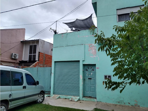 Retasada!! Local Esquina Con Vivienda En Planta Alta. Itgo. Norte