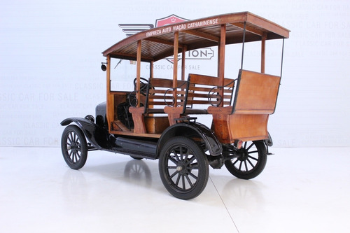 Imagem 9 de 12 de 1926 Ford Comercial Jardineira