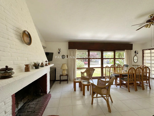 Casa A La Venta En Playa Mansa !!