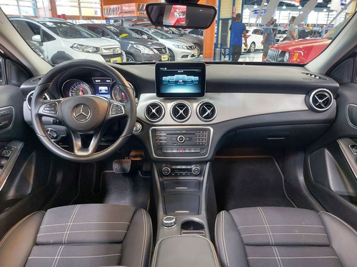Imagem 12 de 20 de Mercedes-benz Gla 200 1.6 Cgi Enduro 16v Turbo