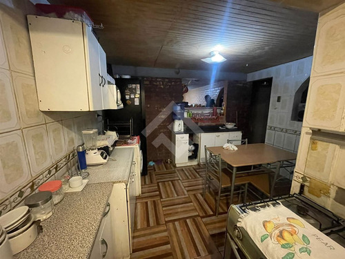 Casa En Venta De 3 Dorm. En Maipú