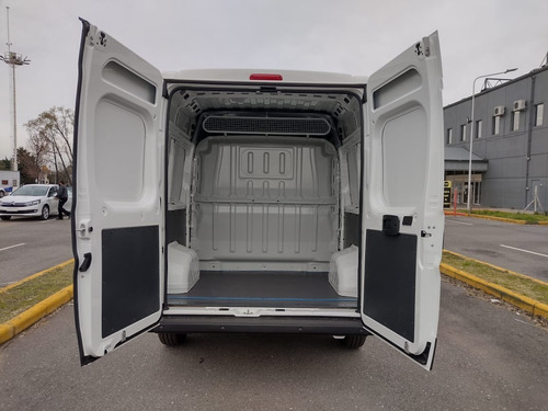 Imagen 15 de 24 de Citroen Jumper L2 H2 Mixto 6 Plazas