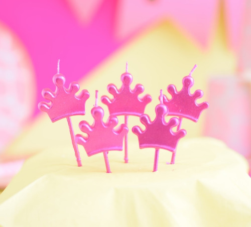 Imagen 1 de 2 de Vela Corona Coronita Crown Fucsia X5 Cumpleaños Torta