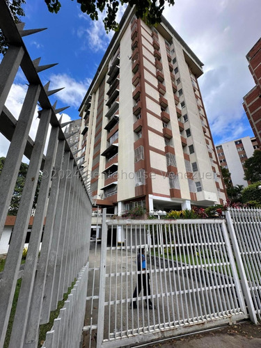 Apartamento En Venta En Terrazas Del Club Hipico 