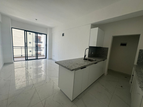 Alquilo Y Vendo Apartamento Con Area Social De 2 Habitaciones En Naco