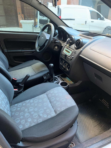 Ford Fiesta 1.6 One Ambiente Plus 98cv