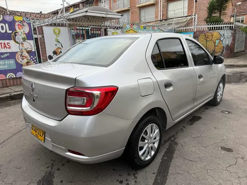 Renault Logan 1.6 Authentique