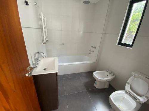 Imagen 7 de 30 de Venta Casa - Manuel B Gonnet