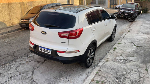 Imagem 3 de 6 de Kia Sportage 2013 2.0 Lx 4x2 Flex Aut. 5p