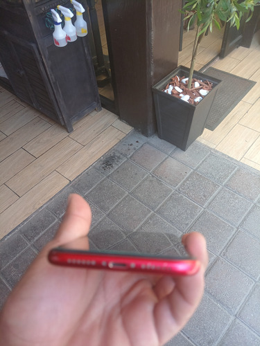 Apple Iphone 11 (64 Gb) - (product)red Rojo