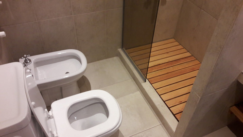 Imagen 12 de 28 de Chalet 6 Ambientes - Los Troncos - Mendoza 3800 - Esquina