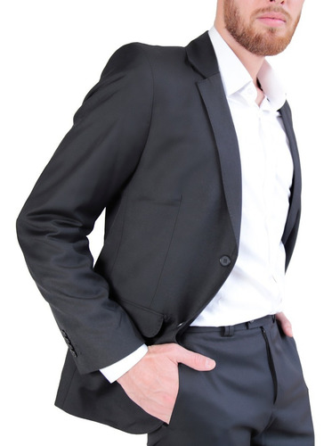 Imagem 3 de 4 de Terno Masculino Alfaiataria Essential Preto