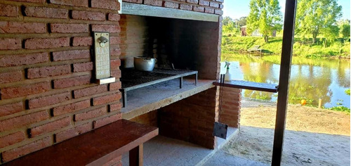 Imagen 18 de 19 de Alquiler Casa Cabaña En Villa Paranacito Para 10 Personas Con Kayaks, Directv, Internet, Pesca Y La Mejor Vista Al Río. Todo Por $2.500 Por Persona.