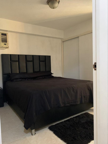 Apartamento En El Centro De Charallave, Charallave