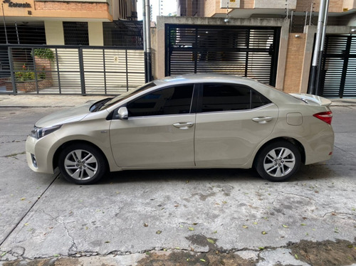 Imagen 4 de 8 de Toyota Corolla Gli