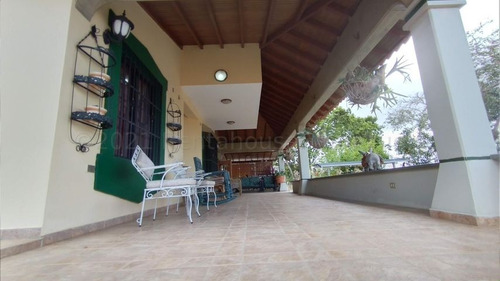 Imagen 26 de 30 de Club Campestre Comercial En Venta En La Mata Cabudare Lara *-*-*- Código Flex 21-17677 Rafael Carrasquel Vende Contáctame 0424.593.75.42 Instagram: @rentahouse.centrooccidente -*-*-*-*-