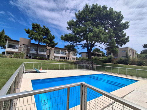 Venta Departamento 2 Dormitorios Las Gaviotas Con Cochera