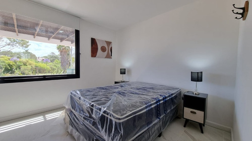 Casa Con Piscina - 30 Mts De La Playa - Vista Al Cerro Y Al Mar