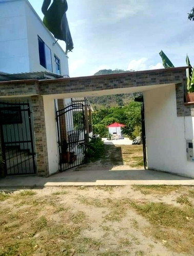 Imagen 10 de 16 de Alquiler De Quinta A 5 Minutos De Payande