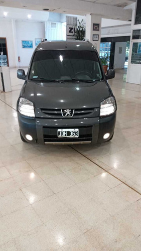 Imagen 2 de 15 de Peugeot Partner Patagónica 1.6 Hdi Vtc Plus 2010
