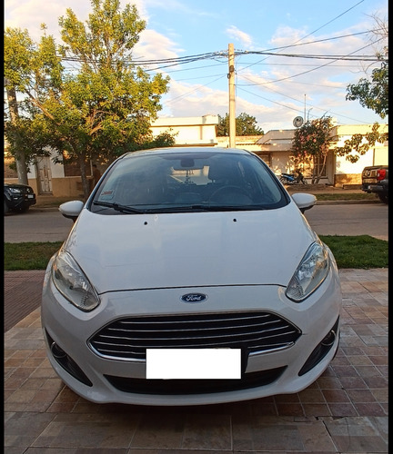 Ford Fiesta Kinetic 1.6 Design 120cv Titanium