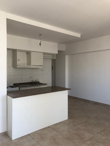 Imagen 6 de 11 de Departamento En Venta En Lanus Este