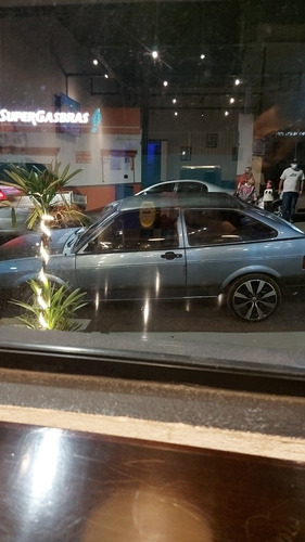 Imagem 2 de 9 de Volkswagen Gol Quadrado