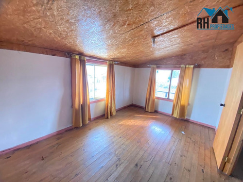 Casa 5 Dormitorios, 2 Baños En Sector Amanecer, Temuco