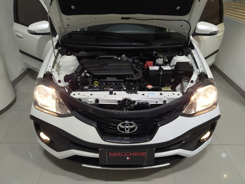 Imagen 10 de 15 de Toyota Etios 1.5 Xls 4ptas Mt