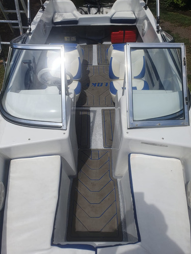 Lancha Yamaha 40