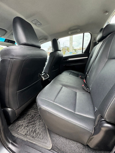 Toyota Hilux Pick-Up 2.8 Cd Srx 204Cv 4X4 At