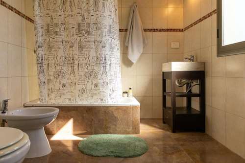 Imagen 12 de 30 de Casa Con Pileta A La Venta En Lobos Country Club